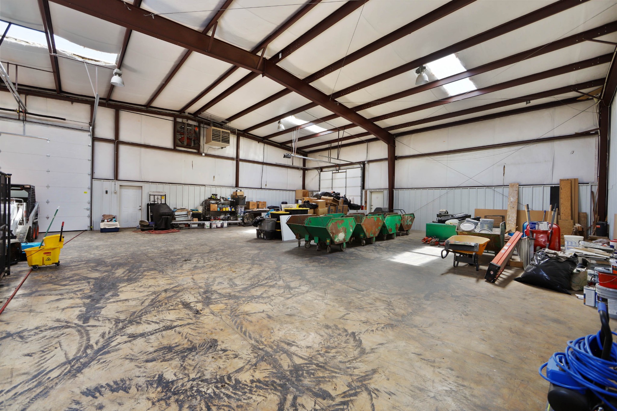 832 Jones Creek Road Dickson, TN 37055 - Photo 23 of 53 a view of a garage with cars