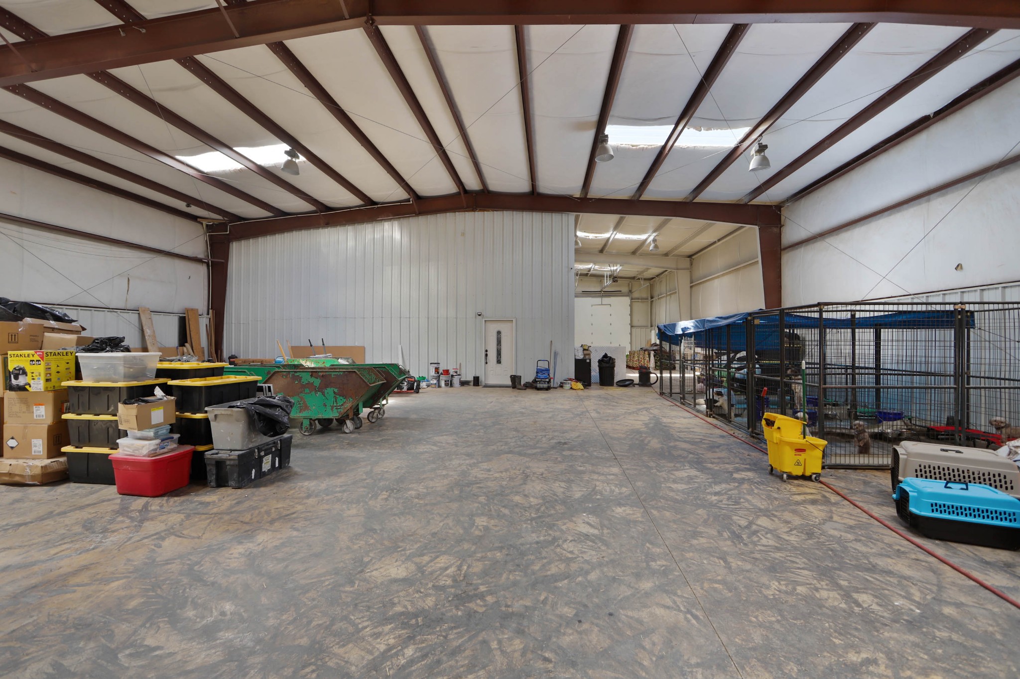 832 Jones Creek Road Dickson, TN 37055 - Photo 24 of 53 a view of a room with gym equipment