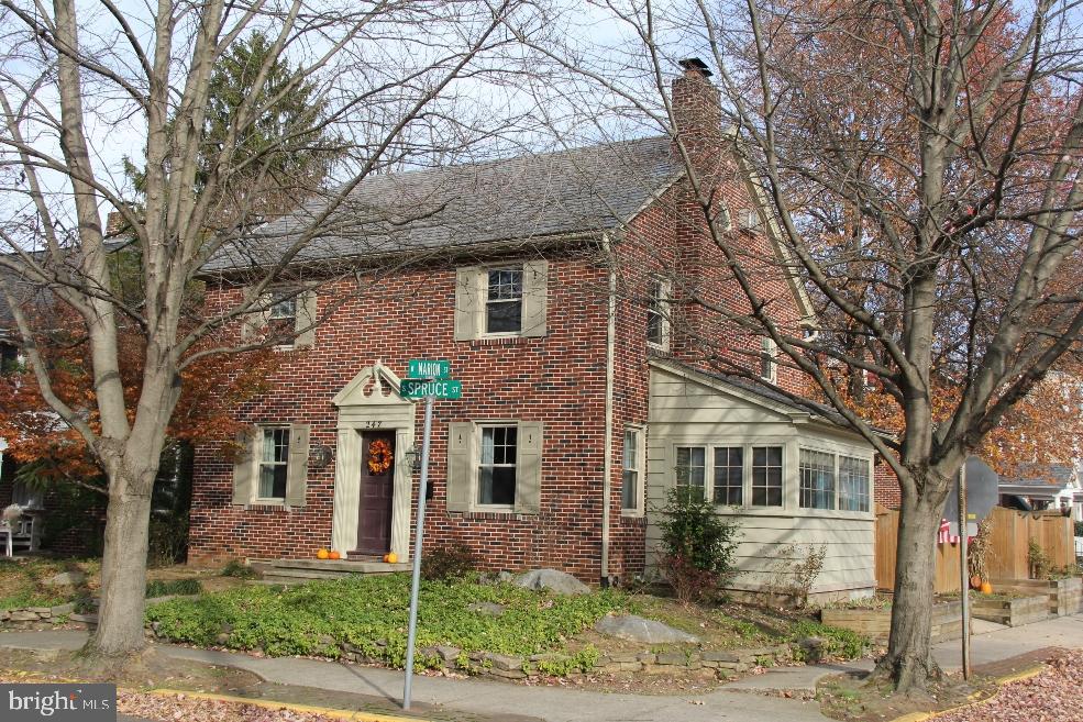247 South Spruce Street Lititz, PA 17543 - Photo 1 of 22 Gallery Image 1