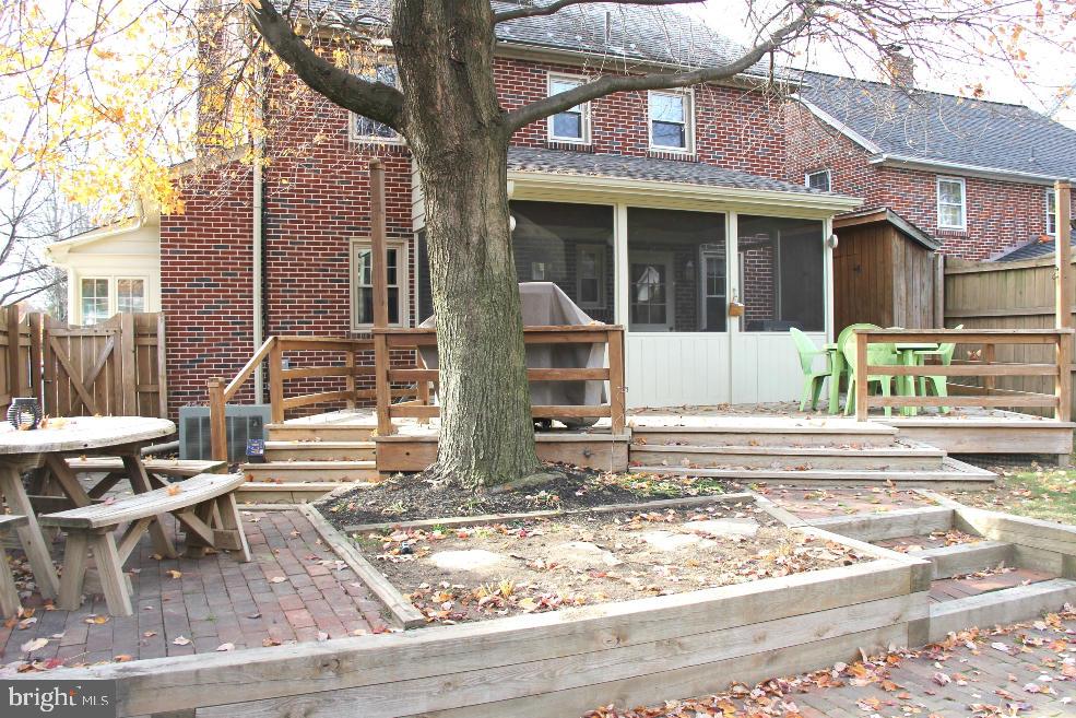 247 South Spruce Street Lititz, PA 17543 - Photo 20 of 22 Gallery Image 20