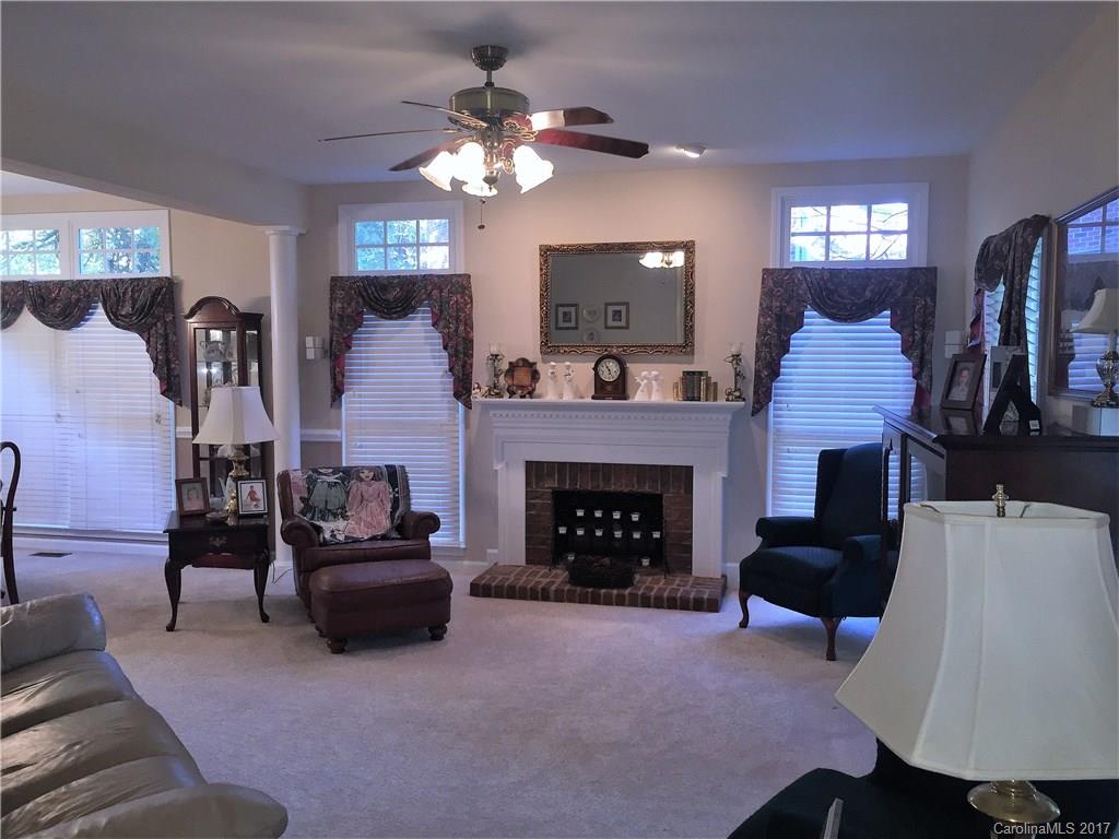 10700 Ridge Acres Road Charlotte, NC 28214 - Photo 20 of 22 Gallery Image 20