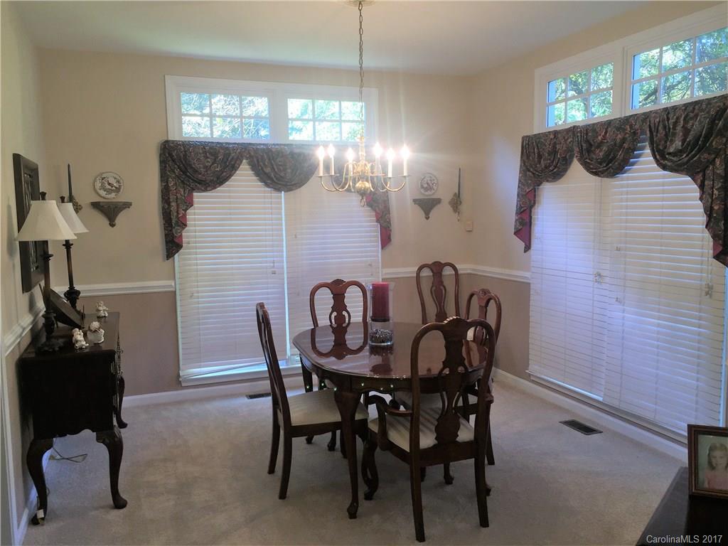 10700 Ridge Acres Road Charlotte, NC 28214 - Photo 3 of 22 Gallery Image 3