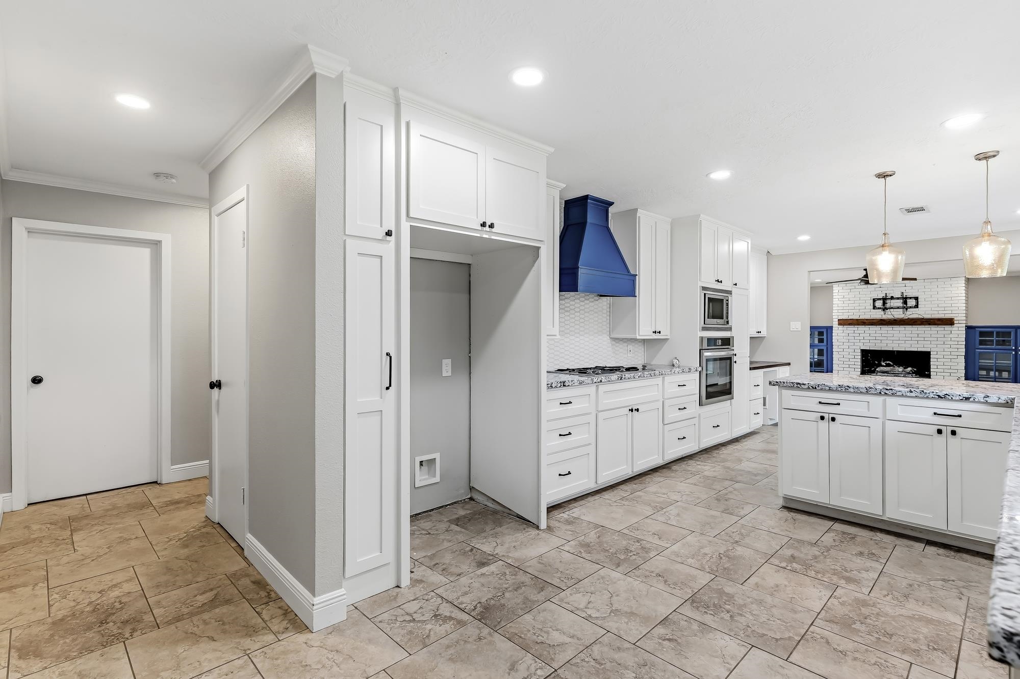 835 Howell Street Beaumont, TX 77706 - Photo 15 of 31