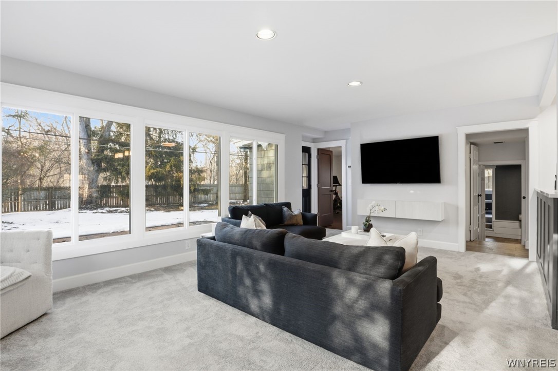 51 Meadowbrook Road Amherst, NY 14221 - Photo 20 of 49