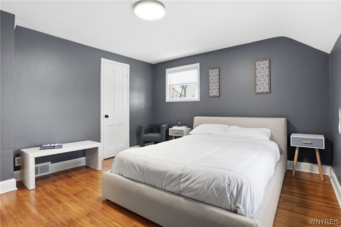 51 Meadowbrook Road Amherst, NY 14221 - Photo 32 of 49