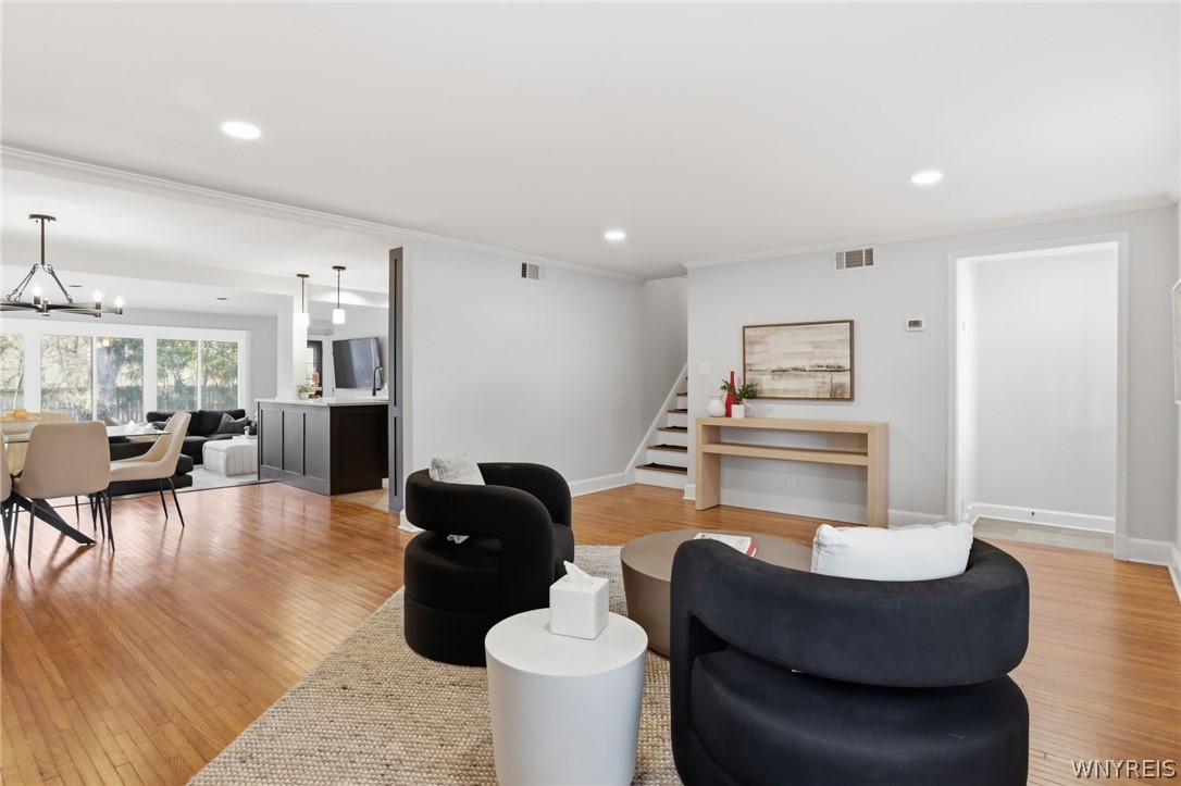 51 Meadowbrook Road Amherst, NY 14221 - Photo 8 of 49