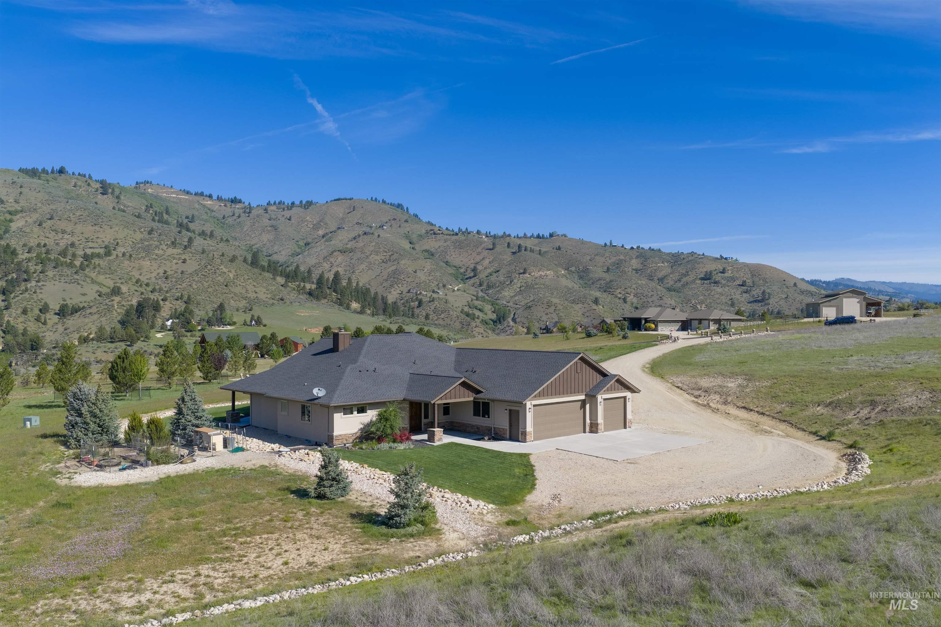 6 Rim Cyn Lane Boise, ID 83716 - Photo 40 of 44