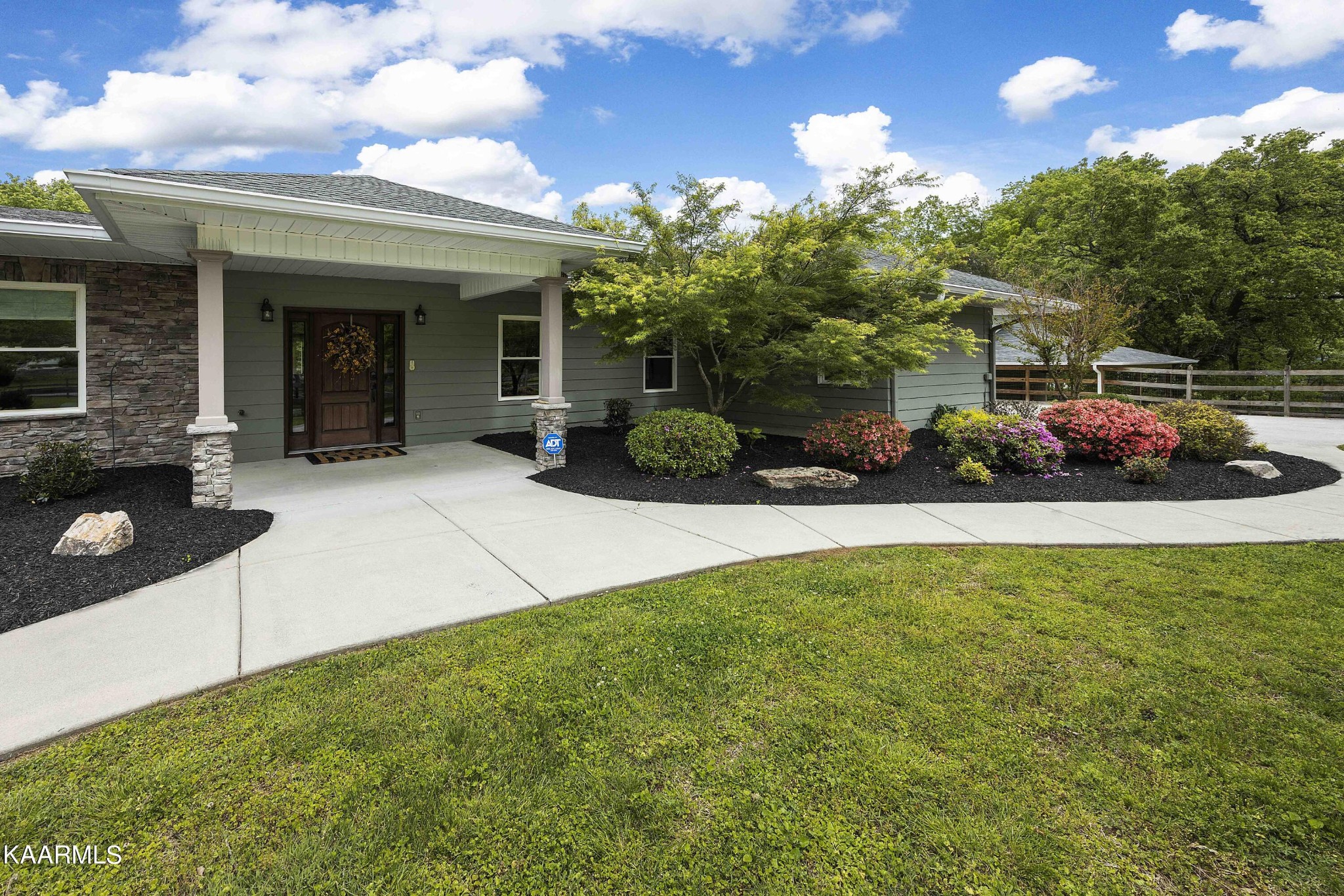 165 Foremast Road Kingston, TN 37763 - Photo 3 of 58 Gallery Image 3