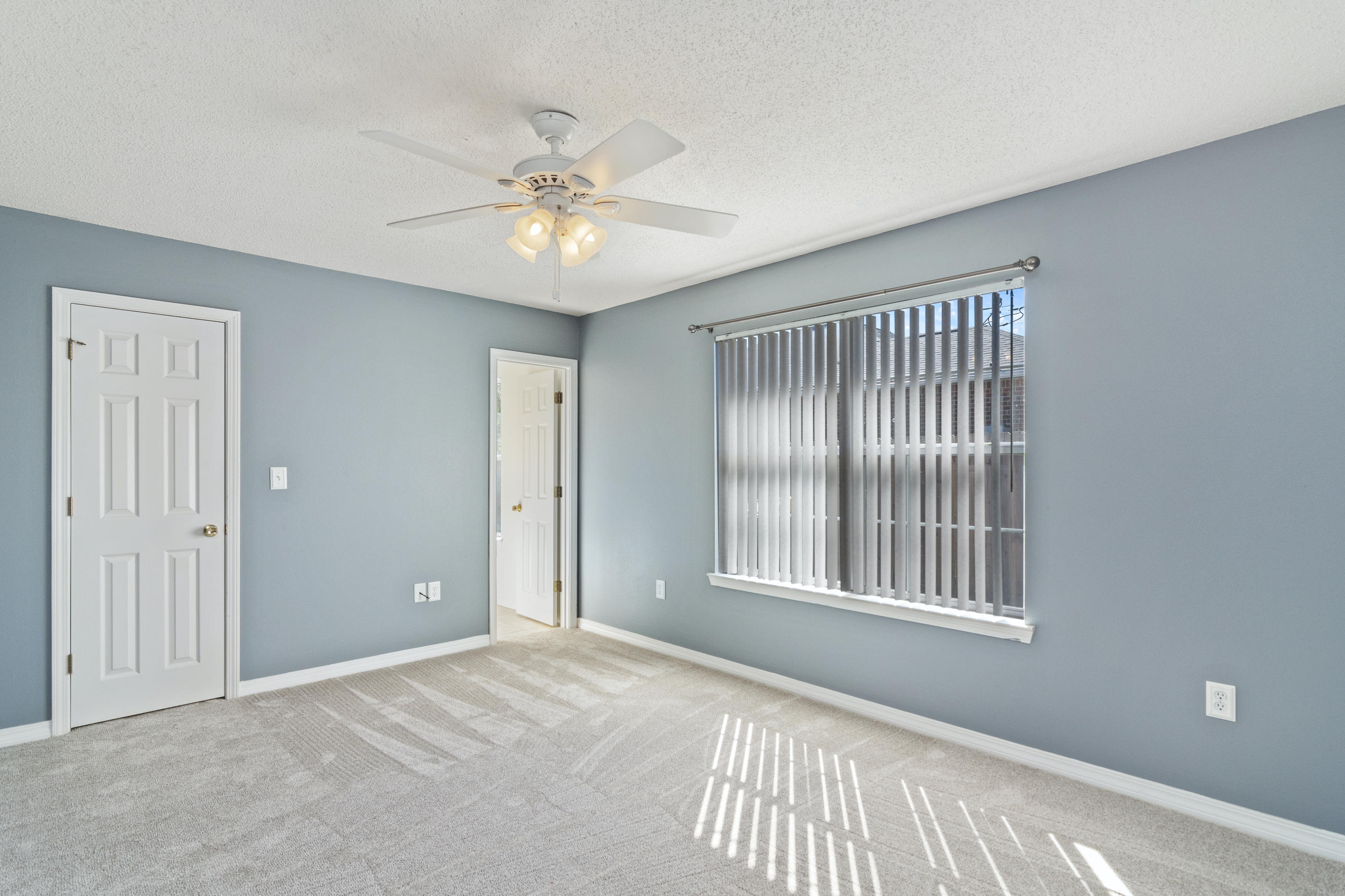 4757 Balboa Road Crestview, FL 32539 - Photo 13 of 32 4757 Balboa Rd-10