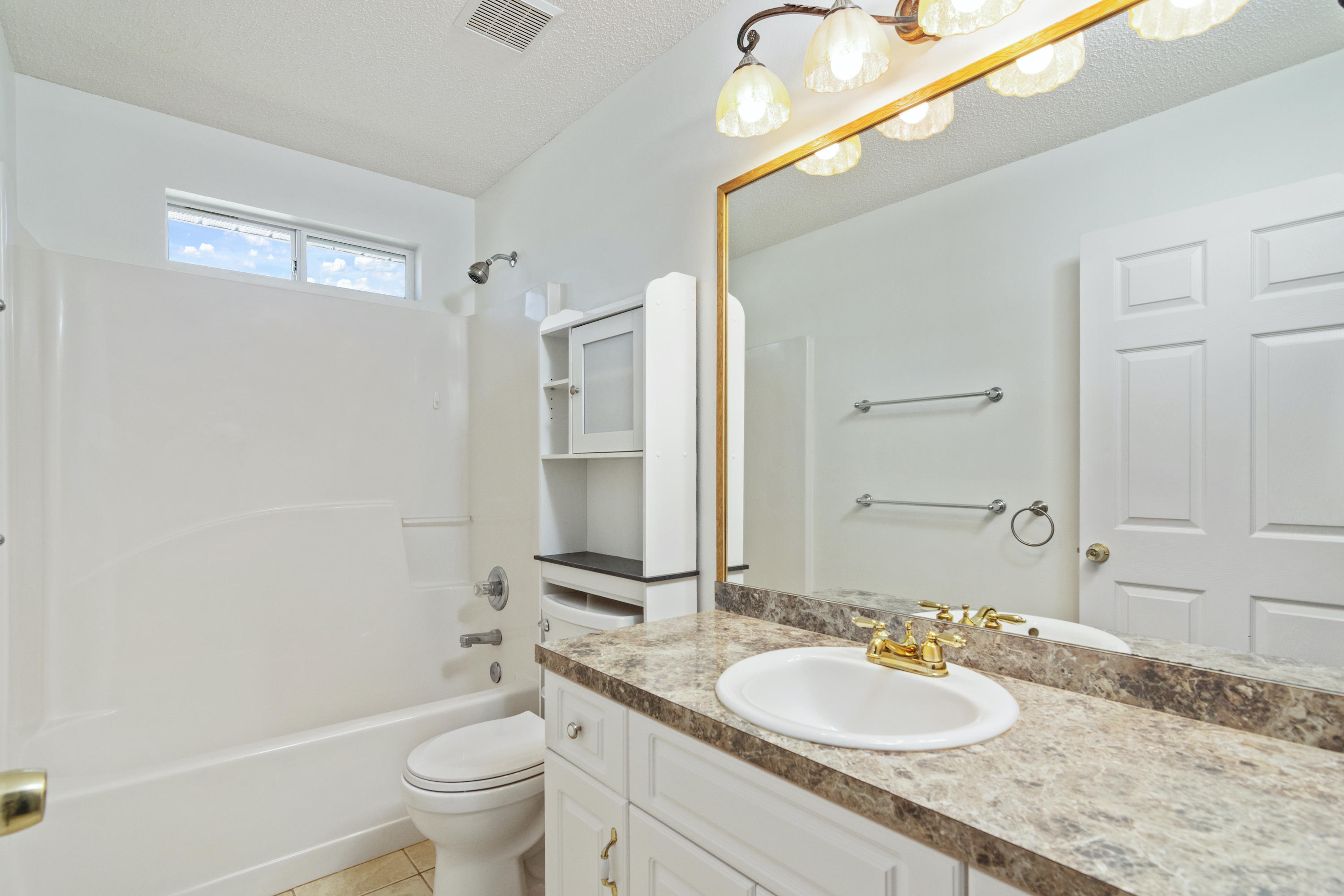 4757 Balboa Road Crestview, FL 32539 - Photo 23 of 32 4757 Balboa Rd-21