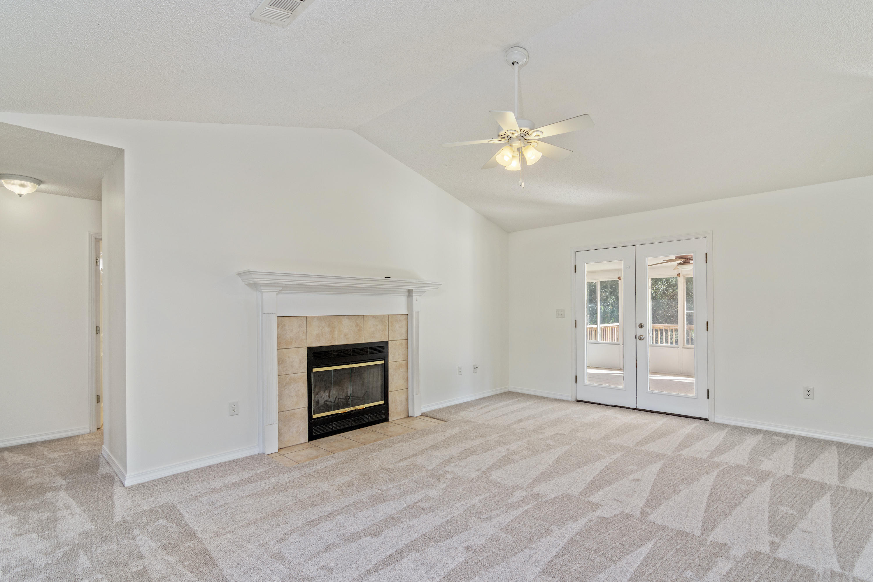 4757 Balboa Road Crestview, FL 32539 - Photo 6 of 32 4757 Balboa Rd-03