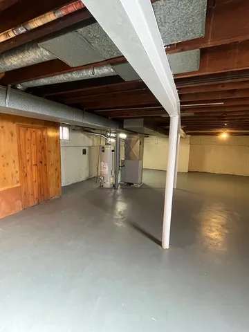 $128,000 | 14414 South Parnell Avenue, Riverdale, IL 60827