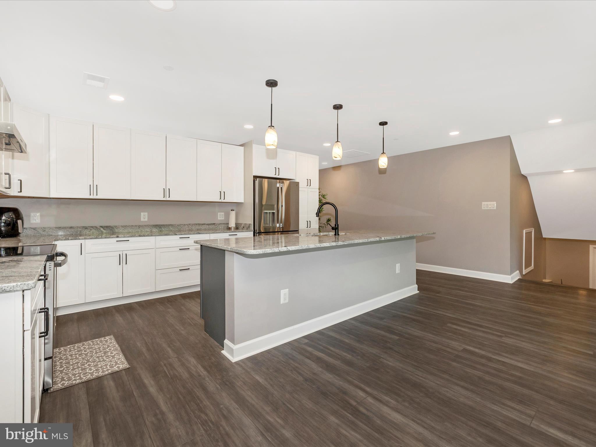 3615 Old Hanover Road Westminster, MD 21158 - Photo 12 of 53 Spacious kitchen with lots of counter space