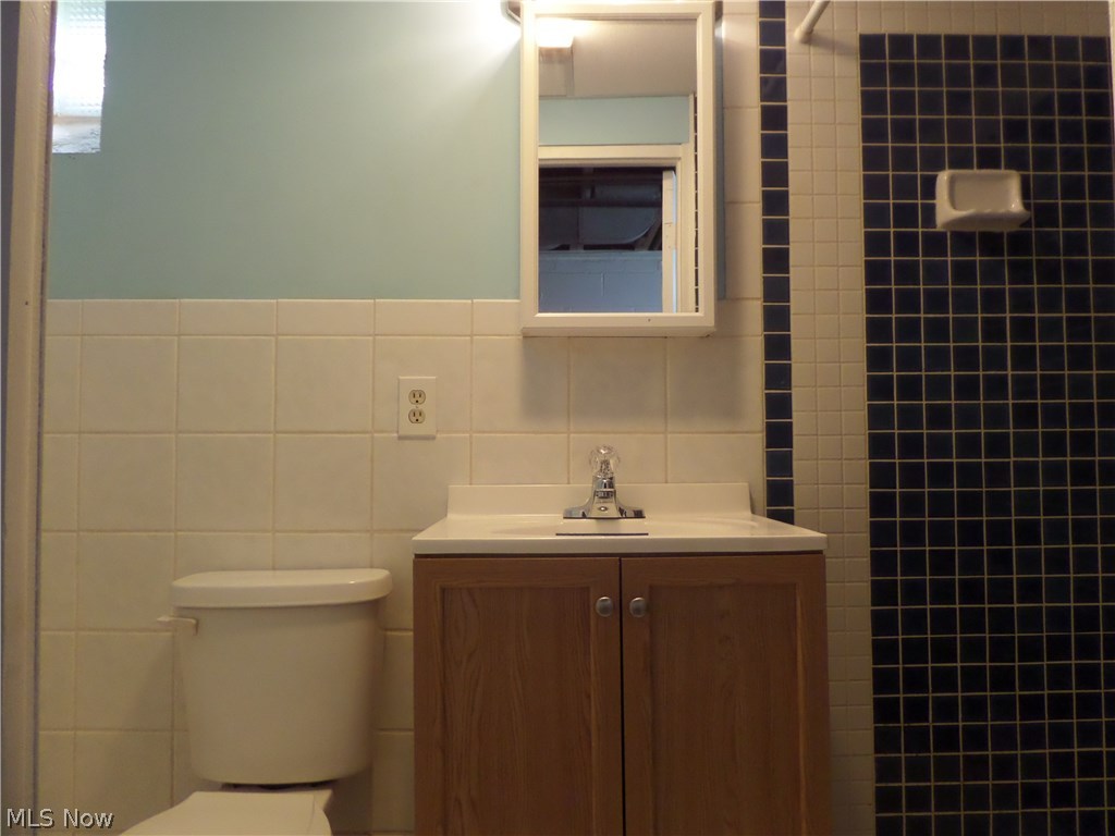 6102 Dunham Road Maple Heights, OH 44137 - Photo 10 of 14
