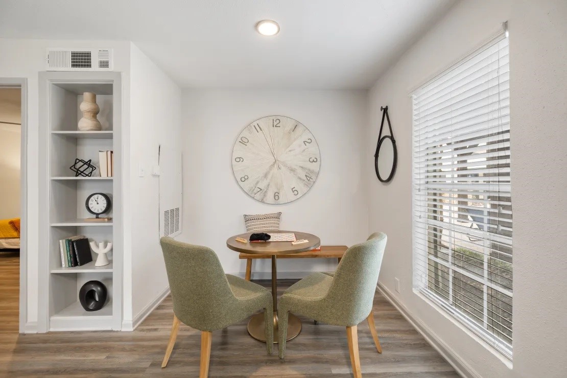 1888 Brittmoore Road, Unit 1137 Houston, TX 77043 - Photo 4 of 21