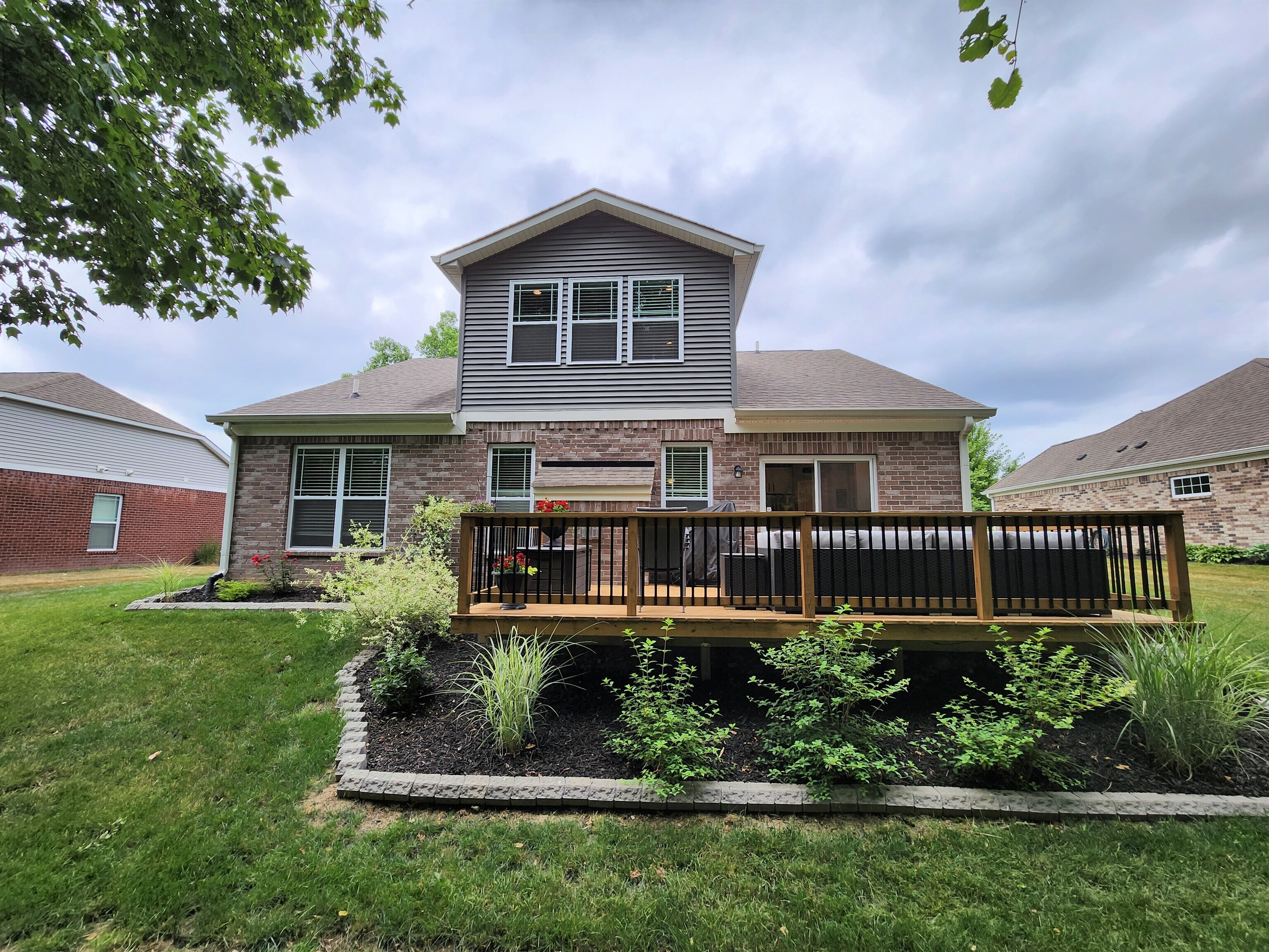 736 North Johnson Branch Road Greenfield, IN 46140 - Photo 3 of 20