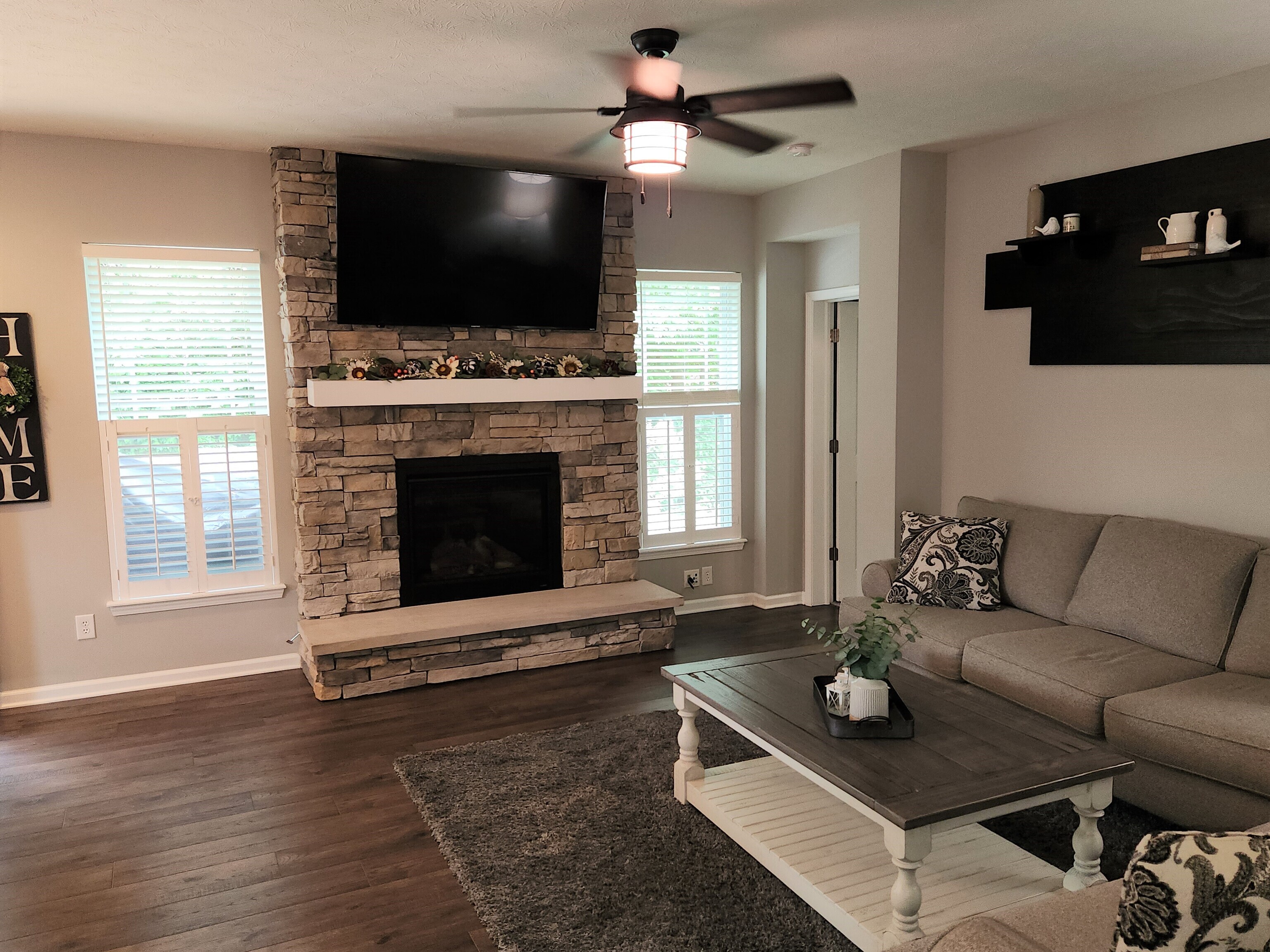 736 North Johnson Branch Road Greenfield, IN 46140 - Photo 4 of 20