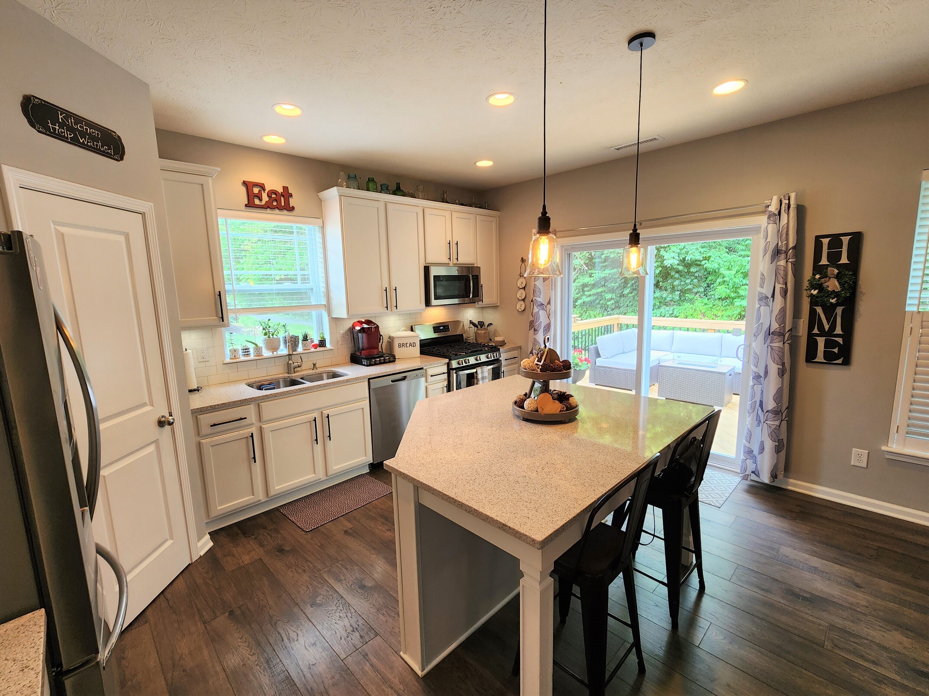 736 North Johnson Branch Road Greenfield, IN 46140 - Photo 8 of 20