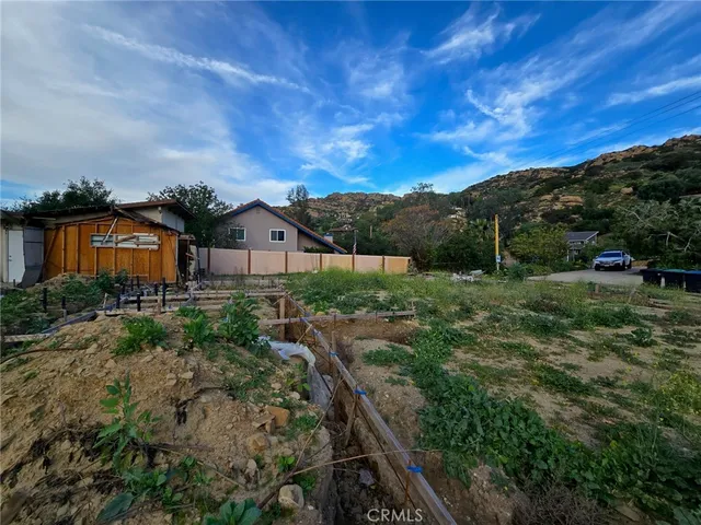 $720,000 | 9347 Healy Trail, Chatsworth, CA 91311