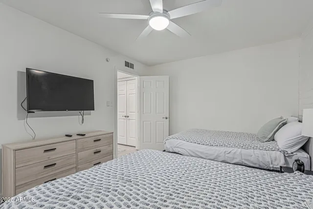 $6,000 | 7401 East Northland Drive, Unit 4, Scottsdale, AZ 85251