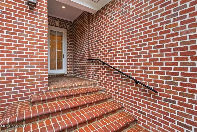 $839,900 | 101 Bristol Court, Madison, MS 39110