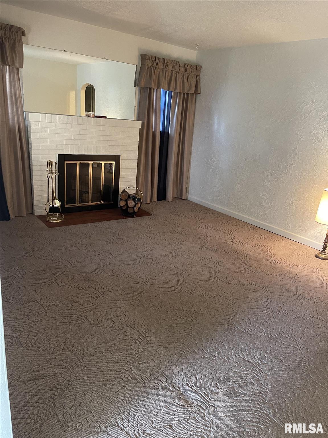 1815 East Spruce Street Springfield, IL 62703 - Photo 2 of 17