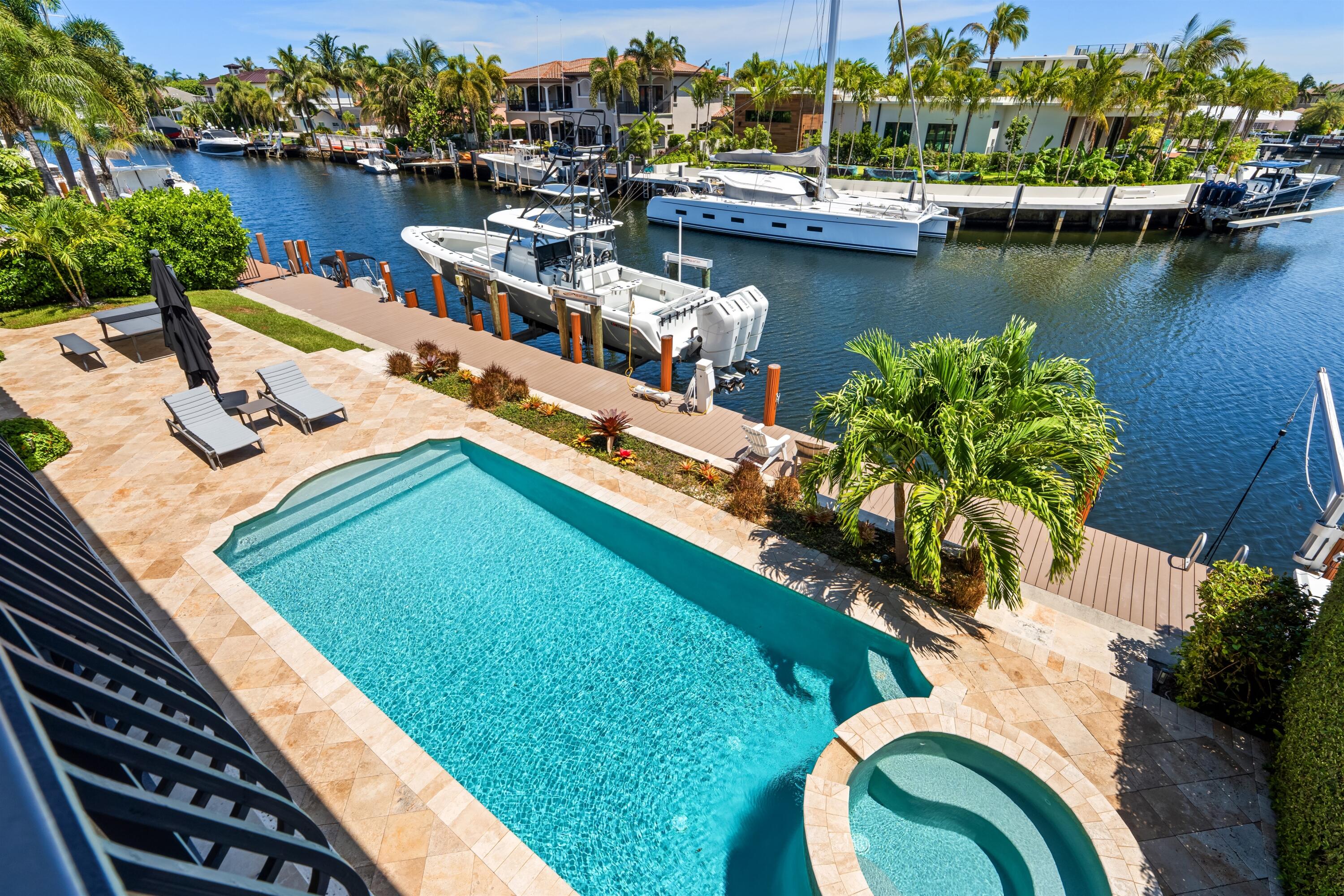2320 Northeast 34th Court Lighthouse Point, FL 33064 - Photo 37 of 60 BALCONY_TO_POOL