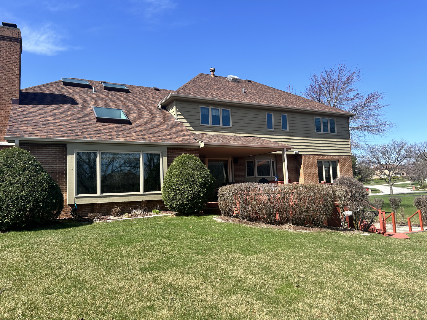 321 Devon Drive Burr Ridge, IL 60527 - Photo 2 of 3 Gallery Image 2