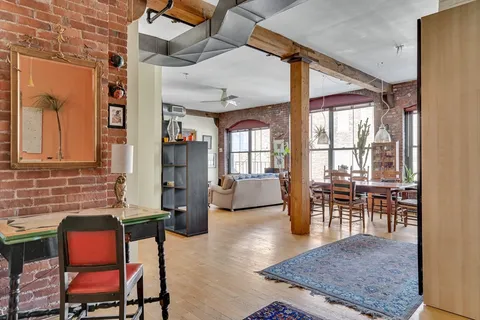 $749,000 | 172 Green Street, Unit 8, Boston, MA 02130