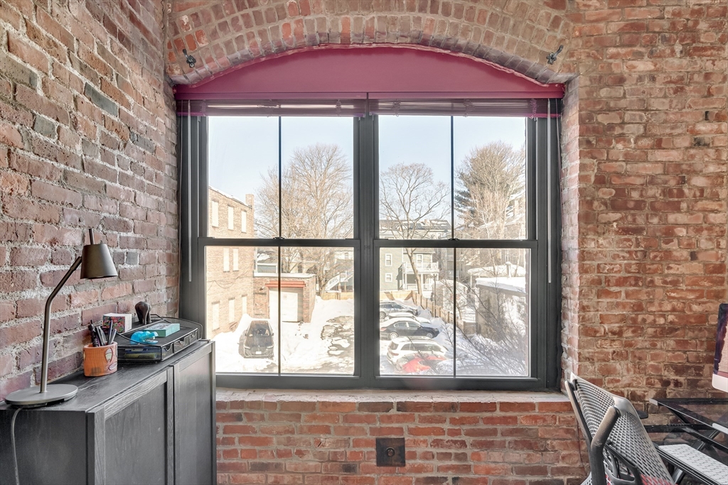 172 Green Street, Unit 8 Boston, MA 02130 - Photo 21 of 28