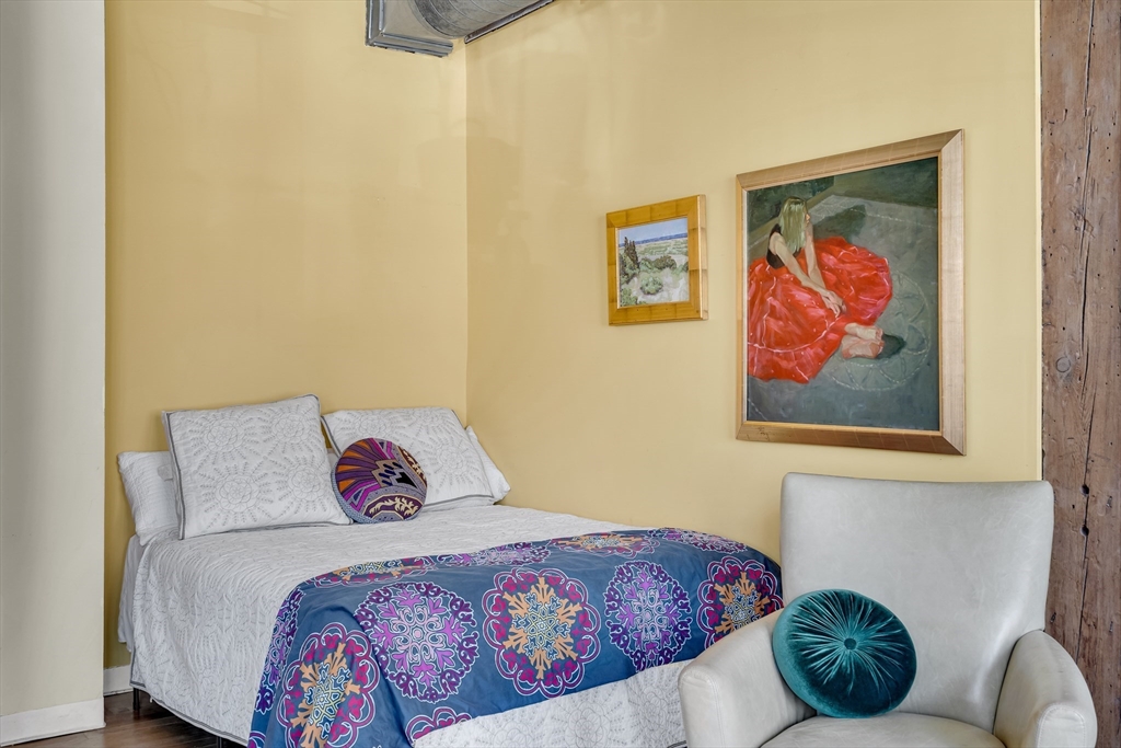 172 Green Street, Unit 8 Boston, MA 02130 - Photo 23 of 28