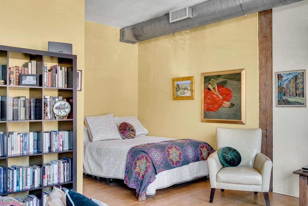 172 Green Street, Unit 8 Boston, MA 02130 - Photo 24 of 28