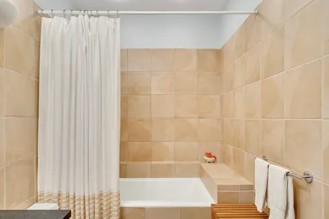 $749,000 | 172 Green Street, Unit 8, Boston, MA 02130