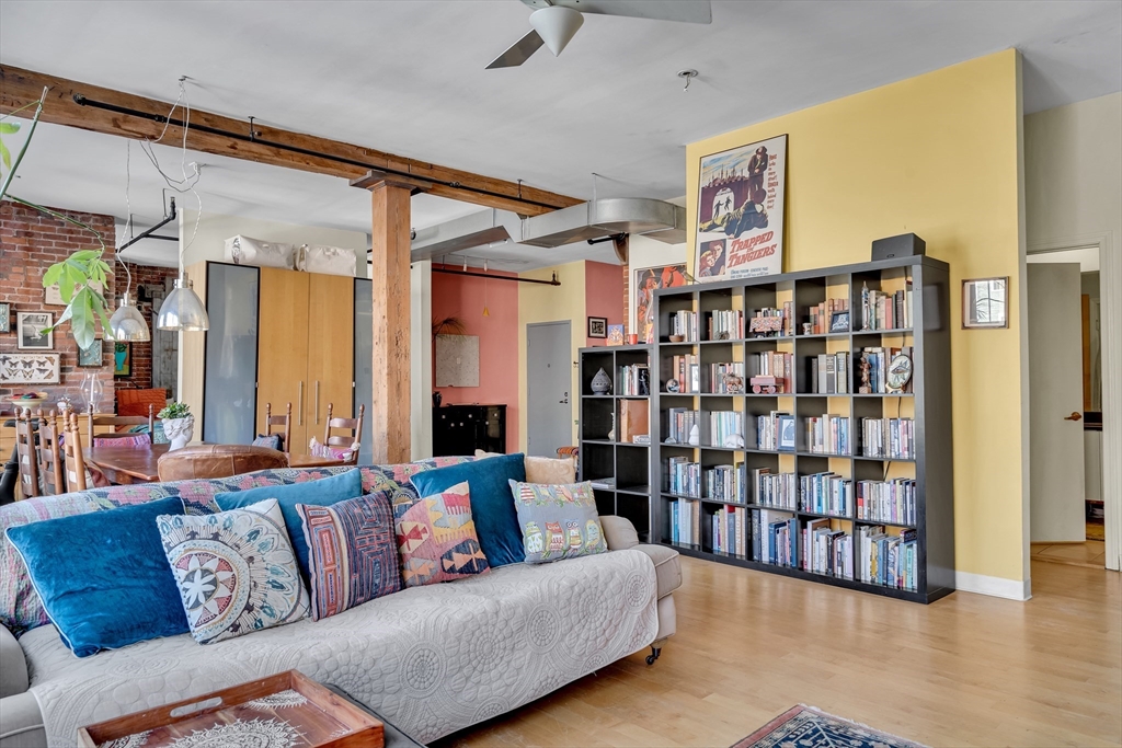 172 Green Street, Unit 8 Boston, MA 02130 - Photo 7 of 28