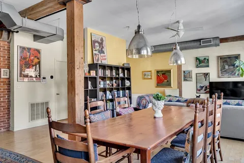 $749,000 | 172 Green Street, Unit 8, Boston, MA 02130