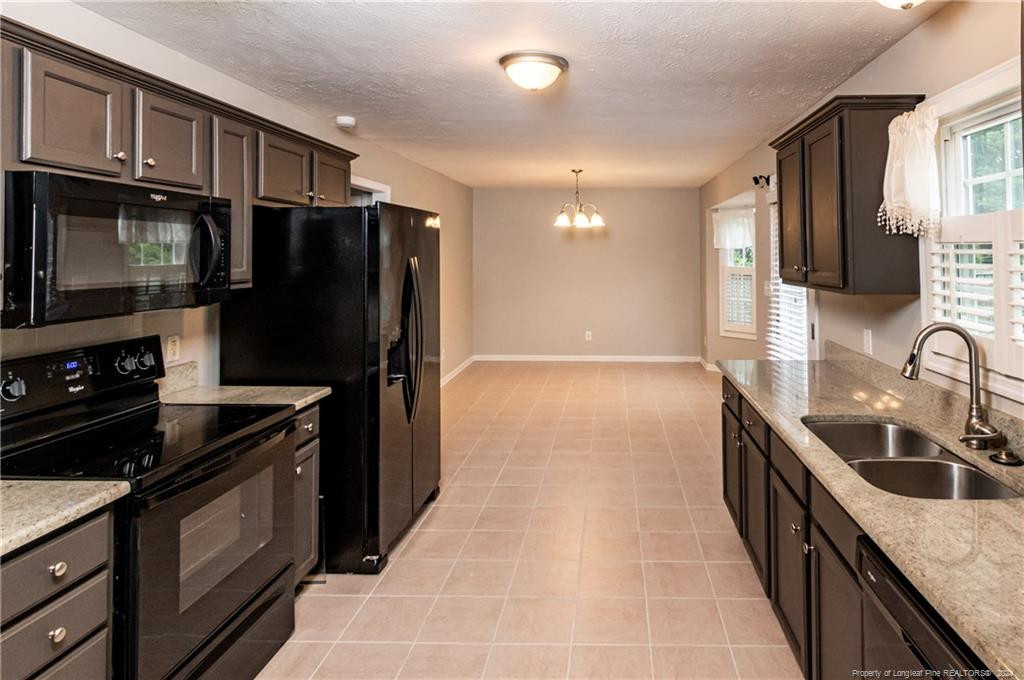 512 Bramblegate Road Hope Mills, NC 28348 - Photo 18 of 43 Photo 18