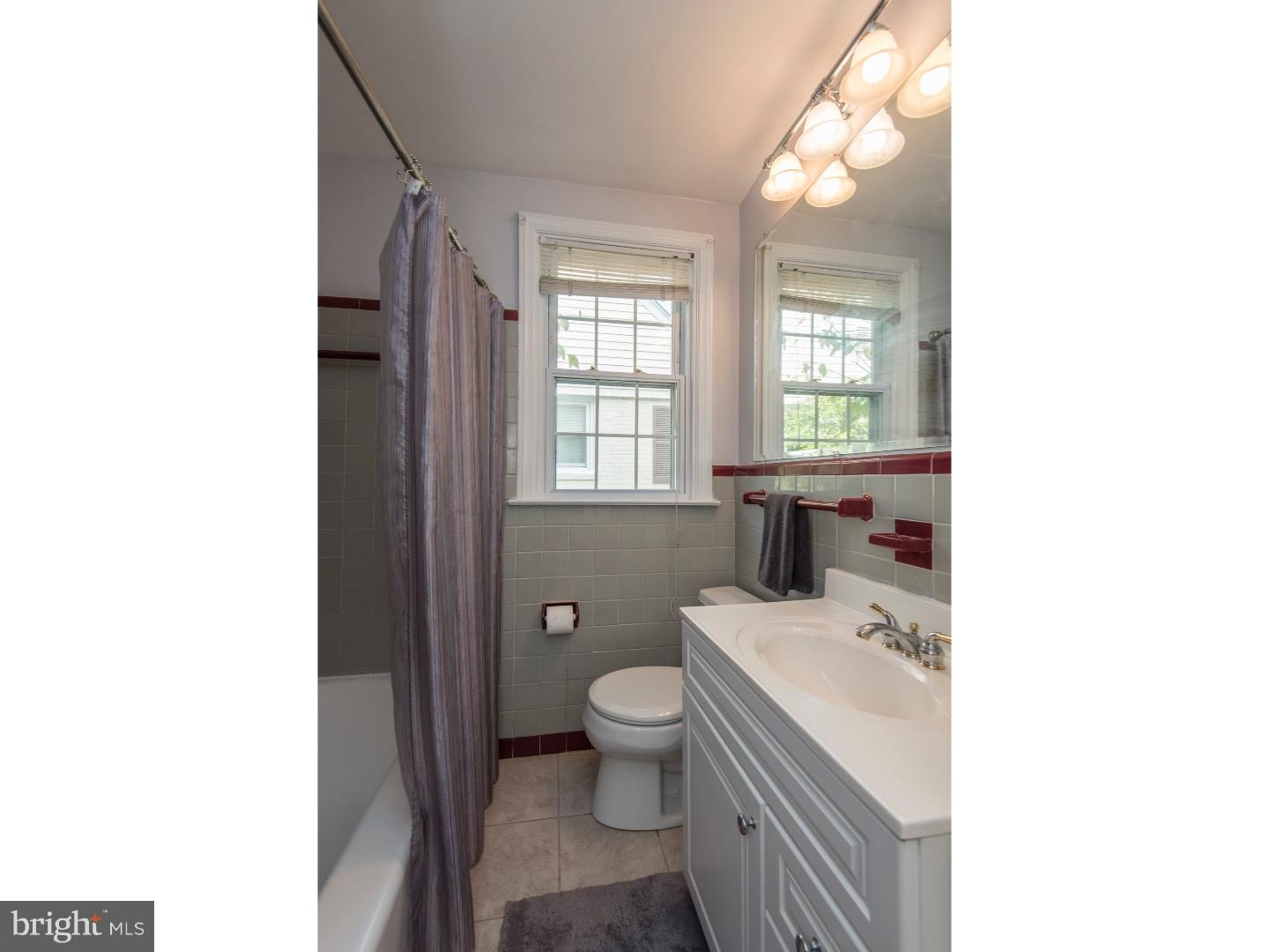 315 Hawarden Road Springfield, PA 19064 - Photo 13 of 21 Bathroom