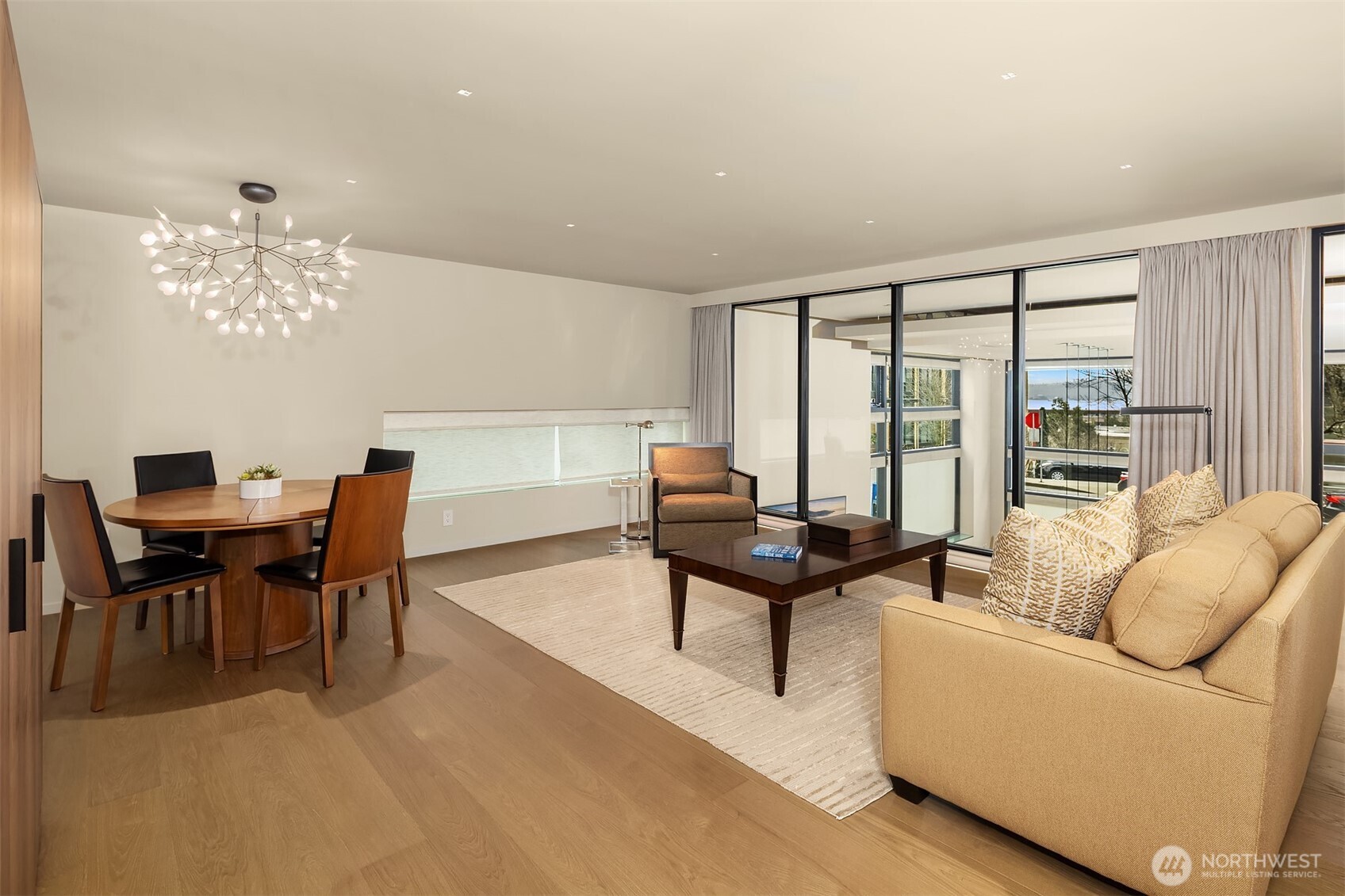 80 Vine Street, Unit 2600 Seattle, WA 98121 - Photo 22 of 40 a living room with furniture and a large window