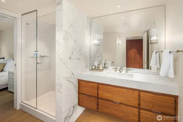 $1,575,000 | 80 Vine Street, Unit 2600, Seattle, WA 98121