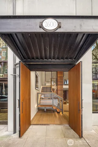$1,575,000 | 80 Vine Street, Unit 2600, Seattle, WA 98121