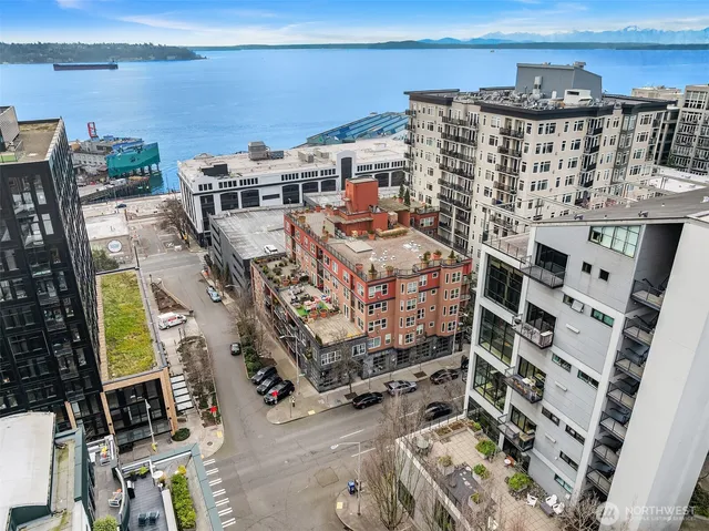 $1,575,000 | 80 Vine Street, Unit 2600, Seattle, WA 98121
