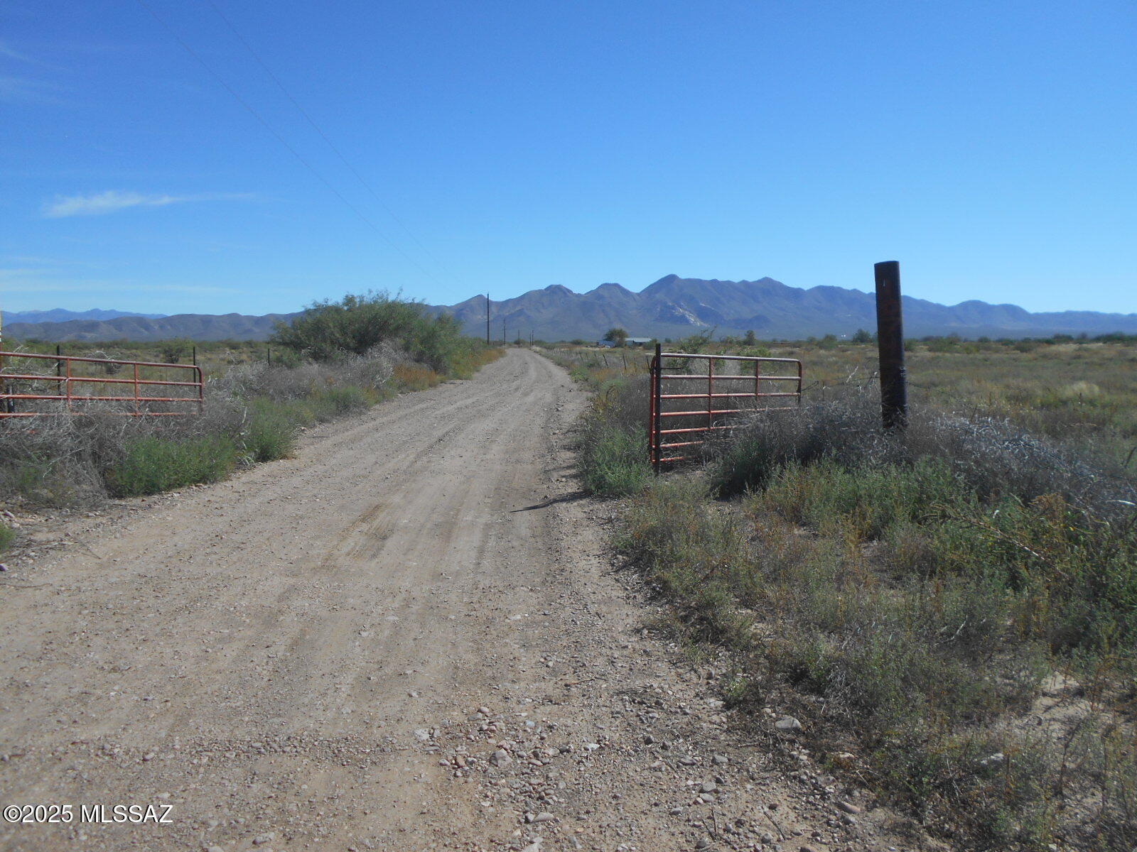 10747 North Bell Road Elfrida, AZ 85610 - Photo 38 of 41
