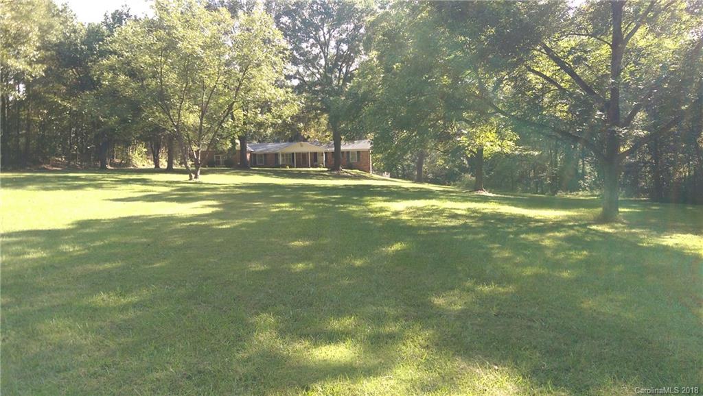 2201 Primm Road Charlotte, NC 28216 - Photo 2 of 32 Gallery Image 2