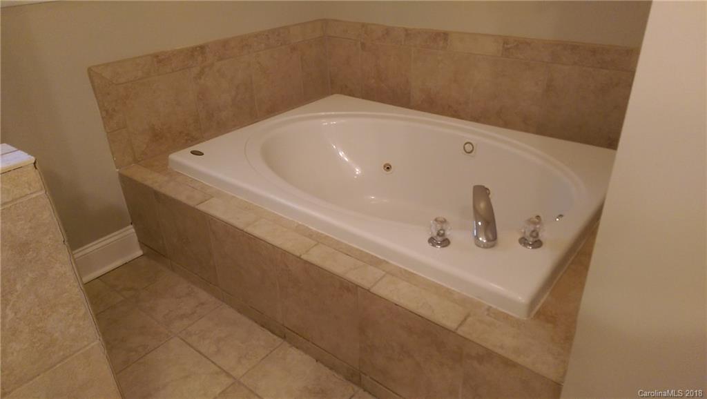 2201 Primm Road Charlotte, NC 28216 - Photo 22 of 32 Gallery Image 22