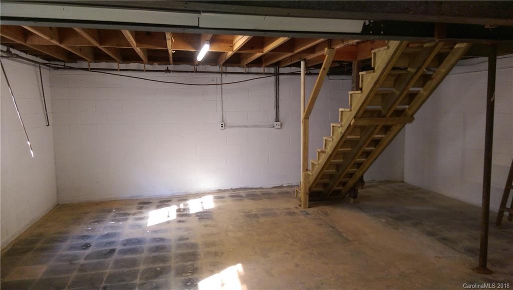 2201 Primm Road Charlotte, NC 28216 - Photo 27 of 32 Gallery Image 27