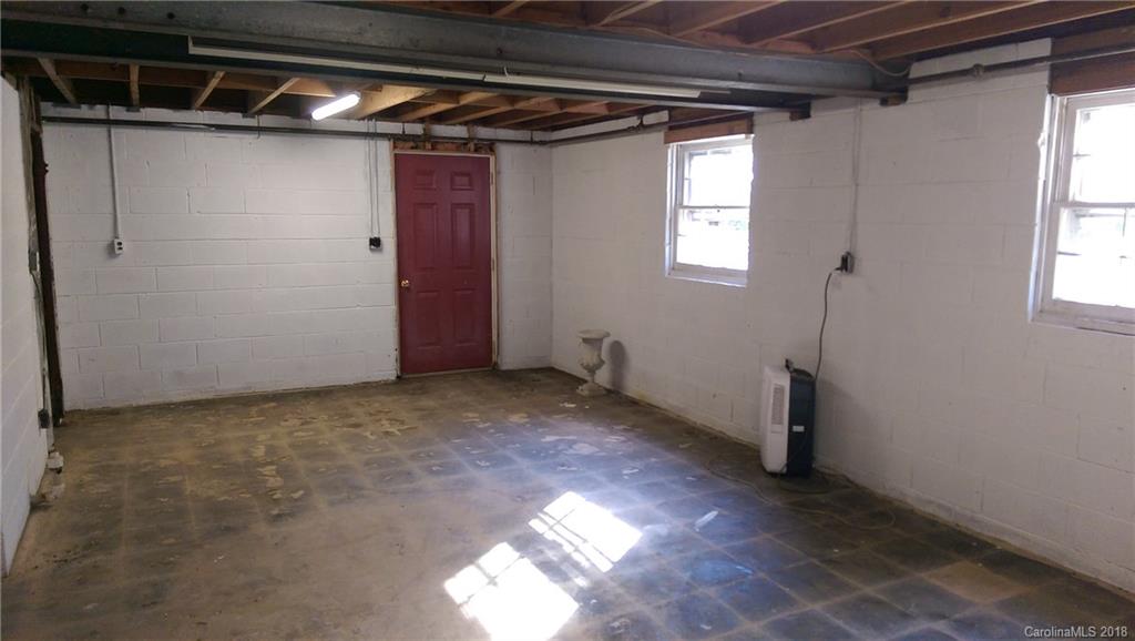 2201 Primm Road Charlotte, NC 28216 - Photo 28 of 32 Gallery Image 28