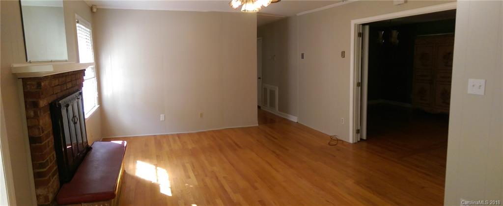 2201 Primm Road Charlotte, NC 28216 - Photo 6 of 32 Gallery Image 6