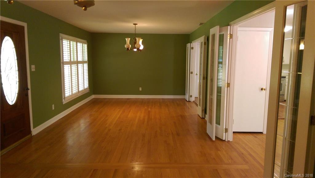 2201 Primm Road Charlotte, NC 28216 - Photo 9 of 32 Gallery Image 9
