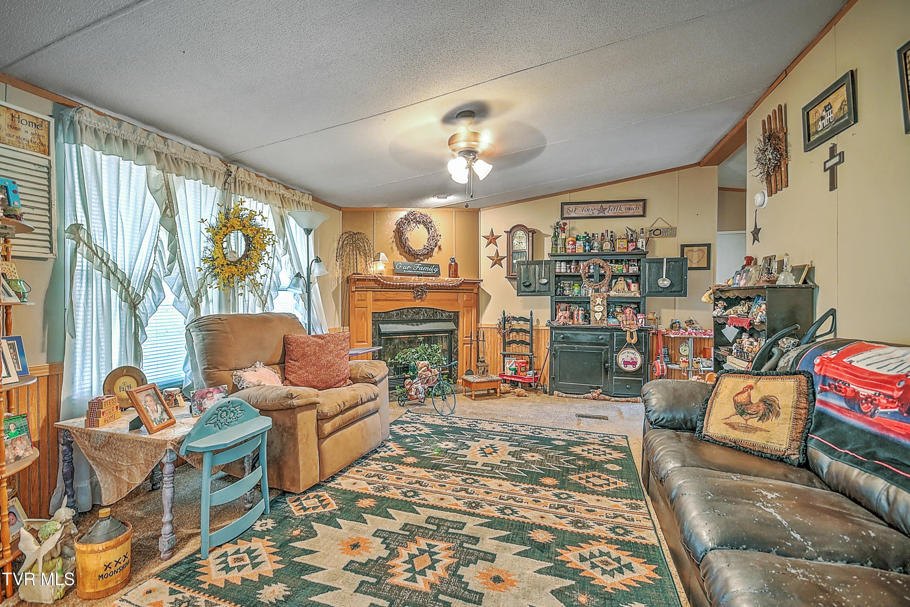 4255 Timbertree Branch Road Hiltons, VA 24258 - Photo 14 of 44 4255 Timbertree DA-22