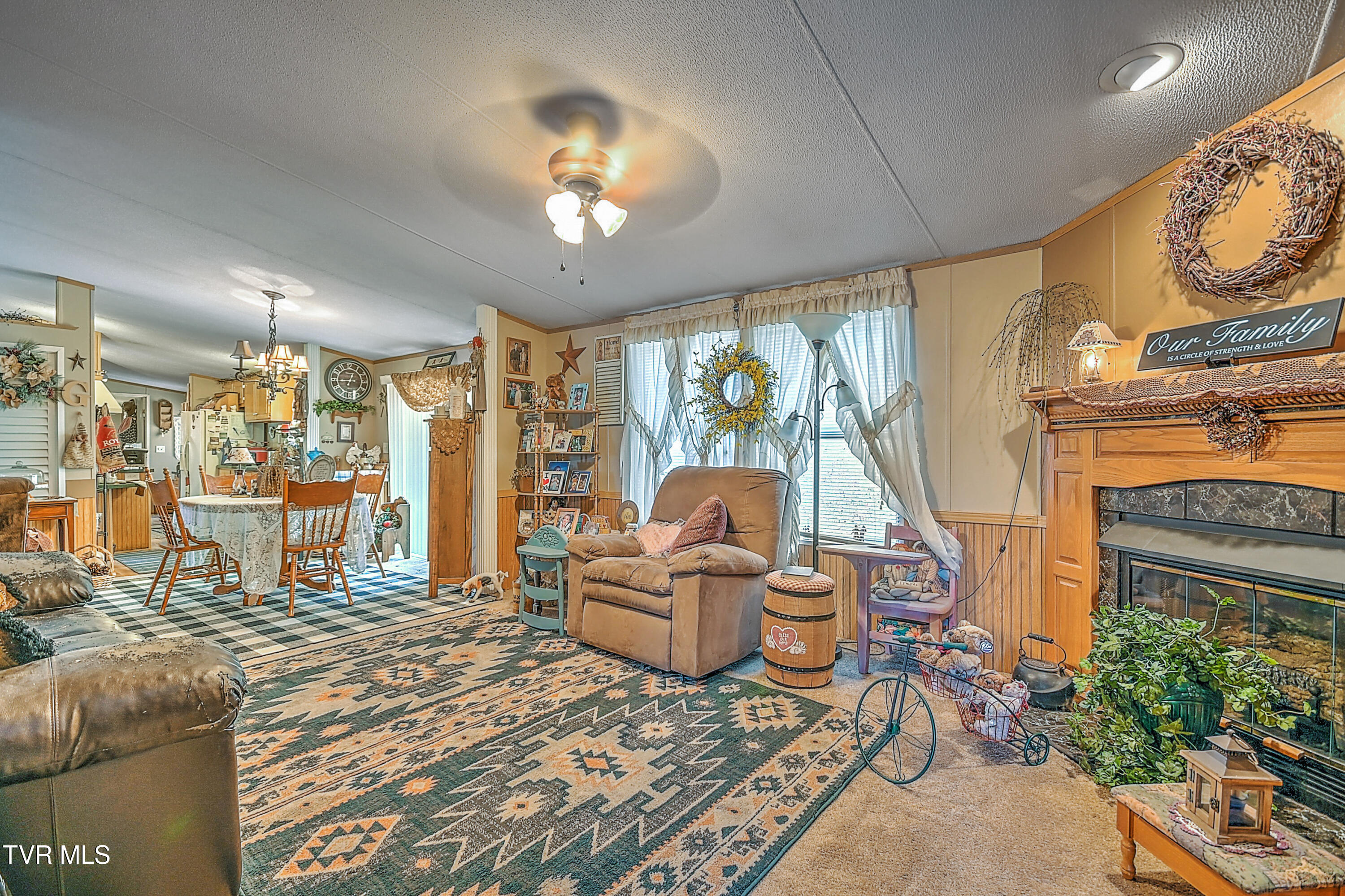4255 Timbertree Branch Road Hiltons, VA 24258 - Photo 19 of 44 4255 Timbertree DA-23